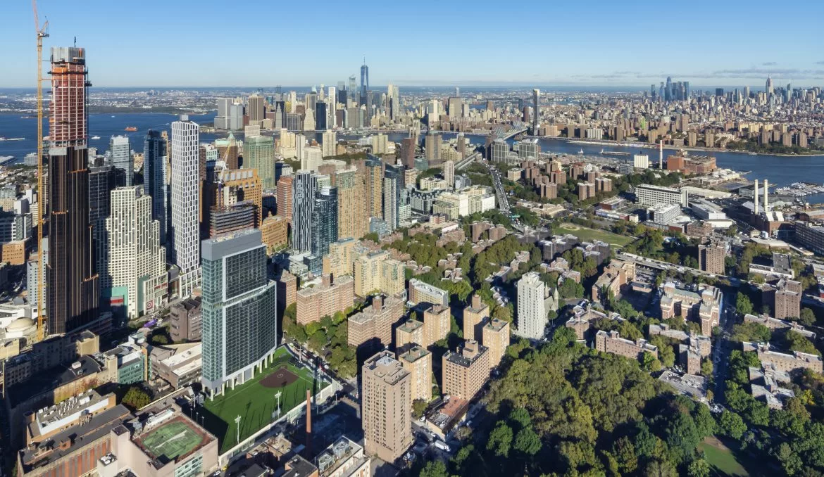 RXR Realty - LIU Brooklyn_68890.00.0_Ext Aerial Northeast_mr.jpg